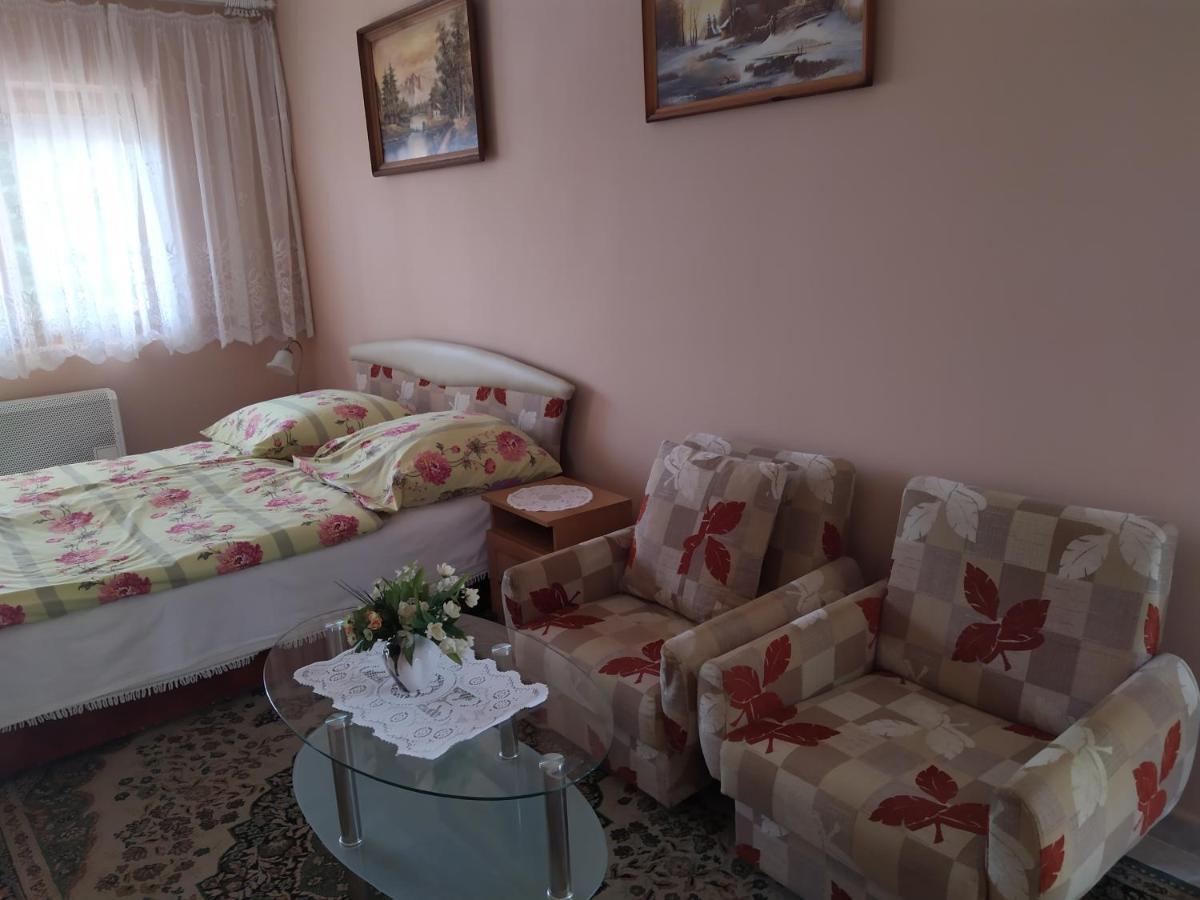 Ildiko Appertements Apartment Zalakaros Ngoại thất bức ảnh
